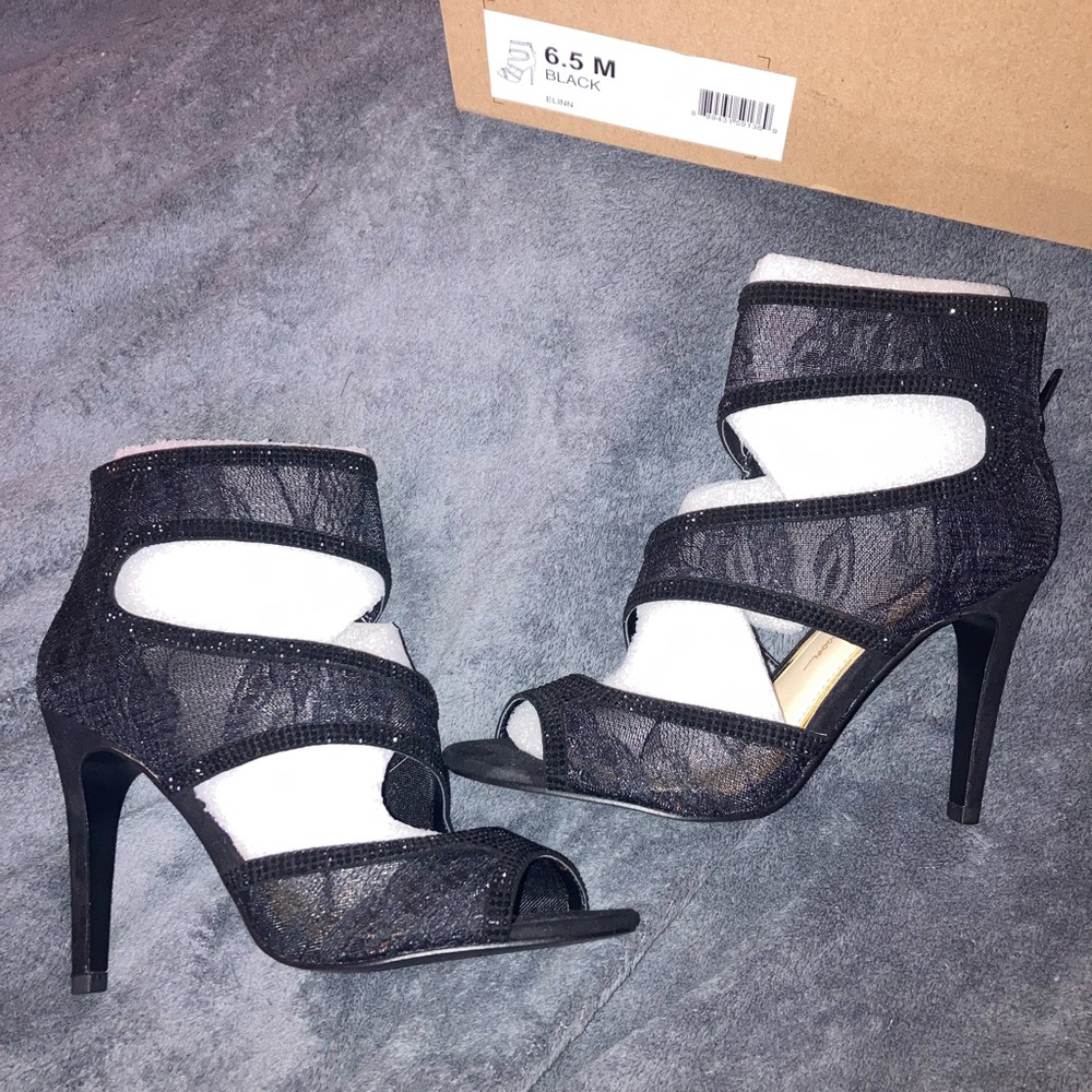 Jessica Simpson black heels with lacy detail. BRAND NEW NEVER WORN
